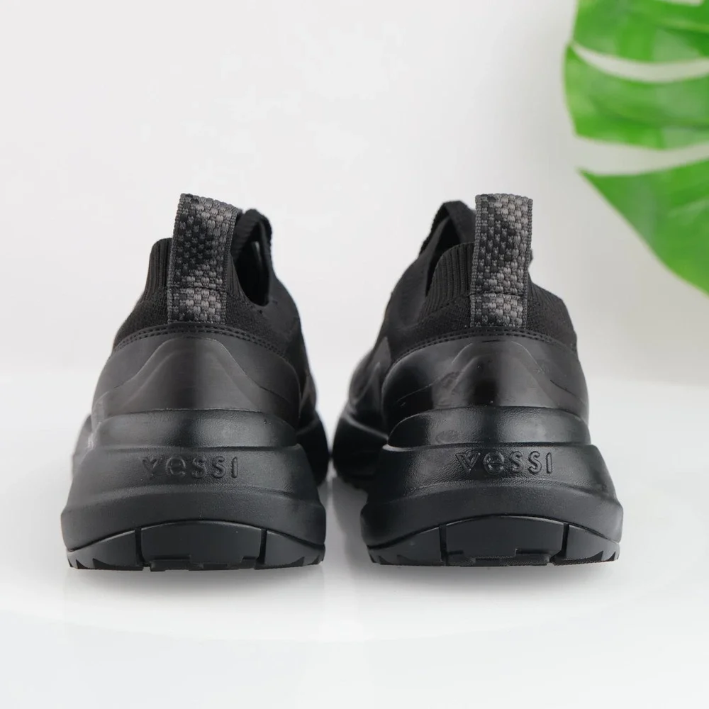 Vessi Womens Stormburst Low Top Boot Sneaker Size 7 Waterproof Black Shoe LaceUp